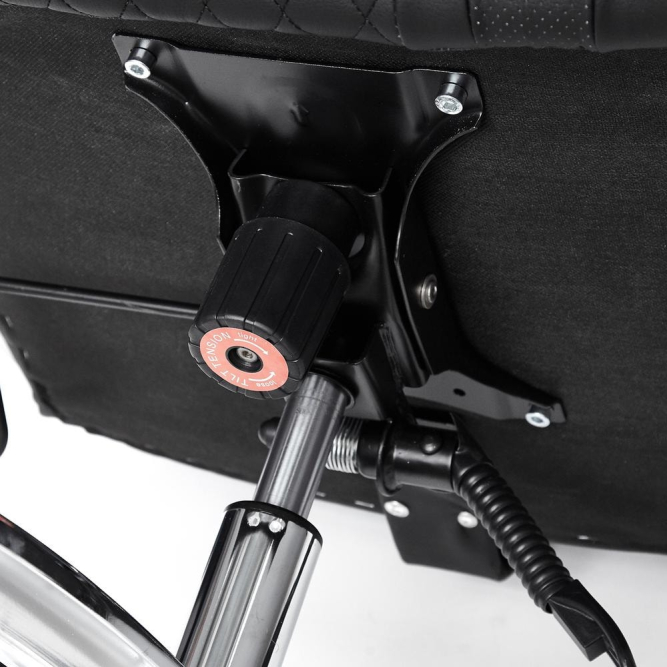 Кресло TRUST кож/зам, черный/черный стеганный/черный, 36-6/36-6/36-6/06