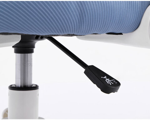 Кресло детское с подставкой для ног BRABIX KIDS MG-215, сетка/ткань TW, голубое, 533312