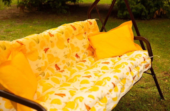 Качели садовые 2-х местные Бари с1100