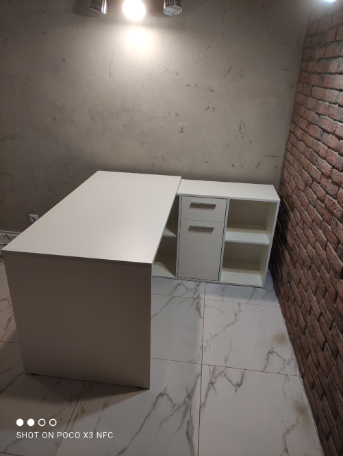 Стол письменный Лайт 03.245 F