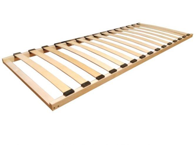 Кровать из массива Аленка